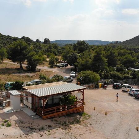 Mobile Home Tomic 티스노 외부 사진